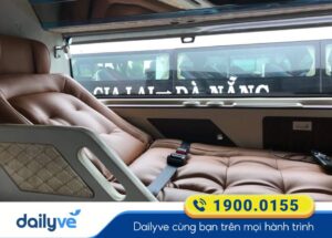 dong-xe-limousine-22-phong-cua-nha-xe-thuan-tien