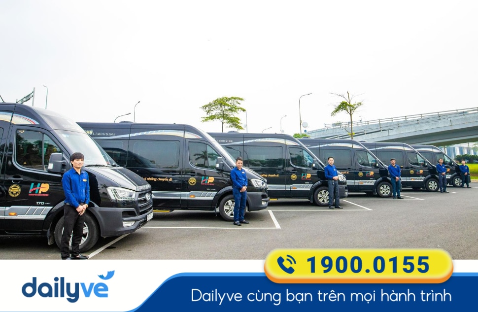 Nhà xe Hoàng Phú Limousine tuyến Bến xe Bãi Cháy đi Hà Nội